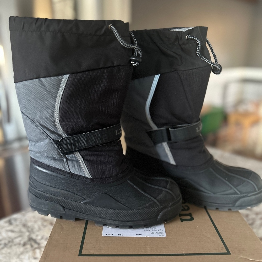 LL BEAN Kids' Northwoods Winter Boots sz 6